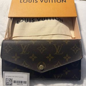Louis Vuitton Sarah Monogram Fuchsia Wallet
